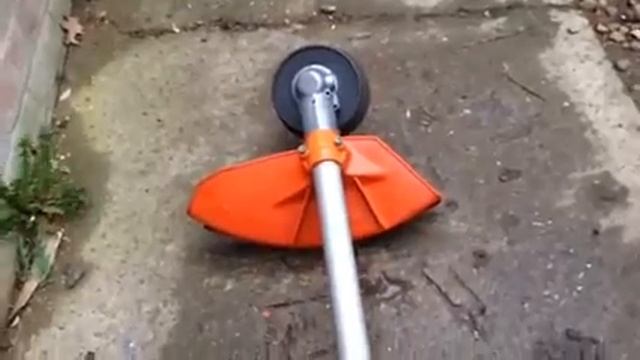 STIHL FS550. CLEARING SAW смотреть онлайн