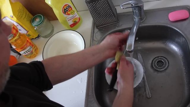 Как помыть посуду без посудомоечной машины