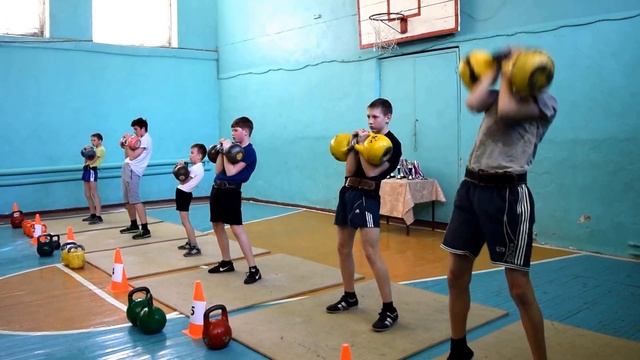 первенство Приволжского района по гиревому спорту (Ивановская область) 30.04.2017г., юноши, толчок. смотреть онлайн