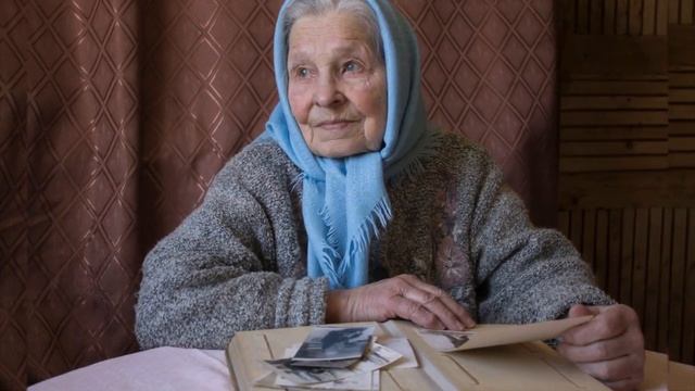 ТРОГАТЕЛЬНО ДО СЛЕЗ. Послушайте и задумайтесь! С праздником пожилых людей