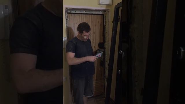 Шлифовальная машина Electrolite 1200e