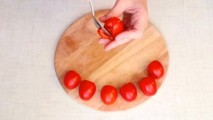 Закуска из помидоров с сырной начинкой "Тюльпаны" | Оригинальная и вкусная закуска
