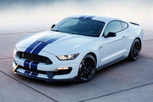 2017 Ford Mustang Shelby GT350 POV Test Drive