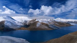 Lights & Motion. Snow