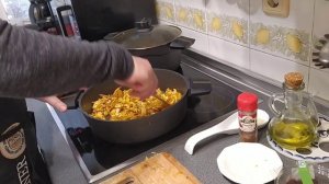 Андалузская пастела (пирог с курицей).