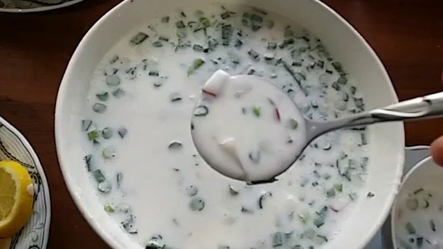 АЙРАН С ЗЕЛЕНЫМ ЧЕСНОКОМ И РЕДИСКОЙ ЭТО РЕБЯТА НАСЛАЖДЕНИЕ И ЗДОРОВЬЕ!