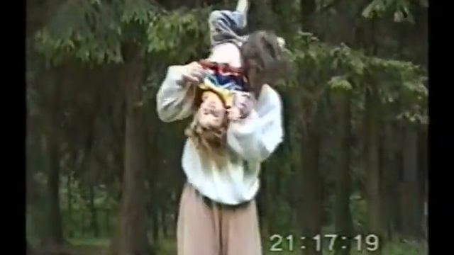 Игры с гравитацией смотреть онлайн