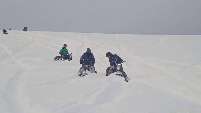 тест номер 2 , подъем в горку по целине. смотреть онлайн