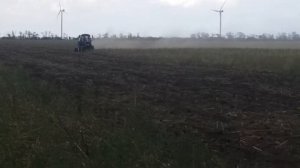 Дискование поцолнуха и подготовка почвы с посеву озимой пшеницы трактором мтз 892 с навесной Пнд 2.