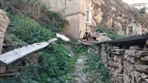 Арки, туннели и ущелье в старом селе Шангода Гунибского района Дагестана