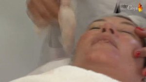 Зачем ходить к косметологу