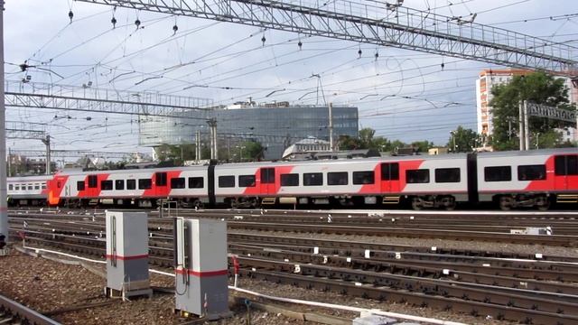 Скоростные поезда "Ласточка" начали курсировать на маршруте Москва -- Курск смотреть онлайн