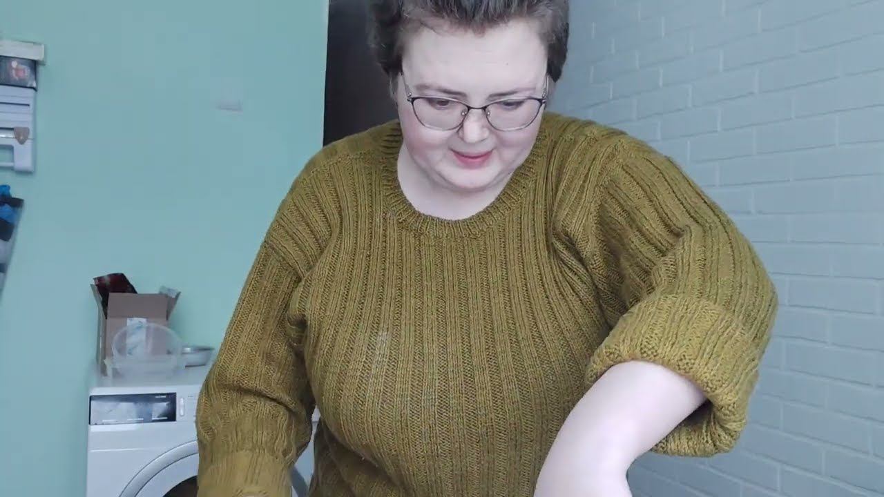 Получила ценную посылку и разревелась смотреть онлайн