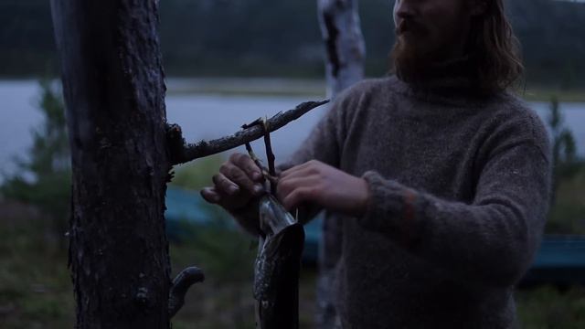 3-дневный одиночный поход - северная дикая местность, рыбалка, гребля на каноэ смотреть онлайн