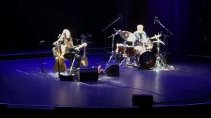 ESTAS TONNE GUITARIST EXTRAORDINAIRE • ОРИГИНАЛЬНЫЙ ГИТАРИСТ НЕ ПОХОЖИЙ НА ДРУГИХ ЭСТАС ТОННЕ