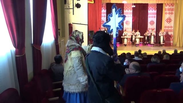 Колядовщики - выступление на праздничном мероприятии