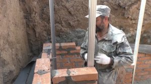 Кладка стен погреба, гидроизоляция и обратная засыпка пазух