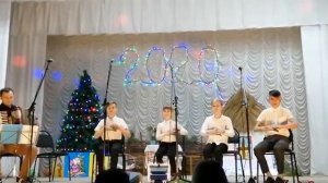 Попурри на народные темы. Ансамбль ложкарей Con anima.mp4