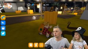 Ищем Гигантскую ТЫКВУ на ХЭЛЛОУИН в ROBLOX #1 Наш Новый Питомец Приведенье Милана и Папа на FFGTV