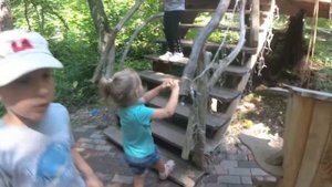 Настя в парке развлечения🦖🦕 Nastya in the amusement Park
