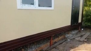 Домик из сендвич панелей на винтовых сваях, размер 3х6м