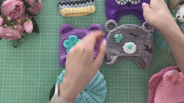 Обзор вязаных шапочек для кукол| Handmade Knitted Hat смотреть онлайн