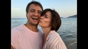КИРИЛЛ ЖАНДАРОВ - ПЕРВАЯ ЖЕНА ДОЧЬ ИЗВЕСТНОГО АКТЁРА И ПОДРУГА ЕГО ВТОРОЙ ЖЕНЫ - ЛИЧНАЯ ЖИЗНЬ АКТЁР