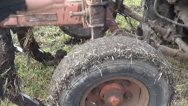 Обзор Чизельного плуга ПЧ-2.5 на тракторе Т-150К смотреть онлайн