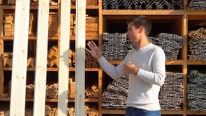 Натуральные материалы для внутренней отделки балкона или лоджии. Что выбрать?