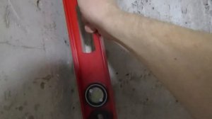 Штукатурка ванной комнаты по маякам. Ремонт своими руками с нуля. Черновая отделка.