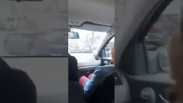 Поездка с Варданом по городу Воронежу. В подарок нам песня- О море, море... смотреть онлайн