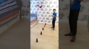 Игра с конусами