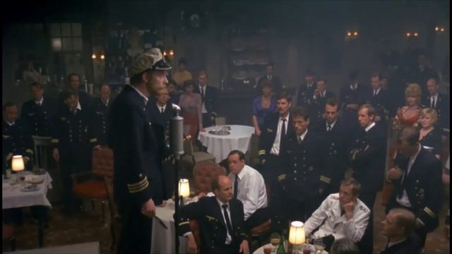 Das Boot сцена в баре (тост за фюрера) смотреть онлайн