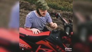 Stunt,падение и приколы на питбайке из ТикТока