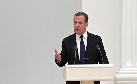 Медведев: Европа без российского газа не протянет и недели / События на ТВЦ