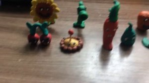 Мои поделки из пластилина растения против зомби