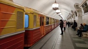 Диагностический поезд московского метро Синергия-2