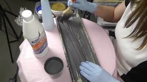 Смотрите как сделать и покрасить коллером бумажные трубочки