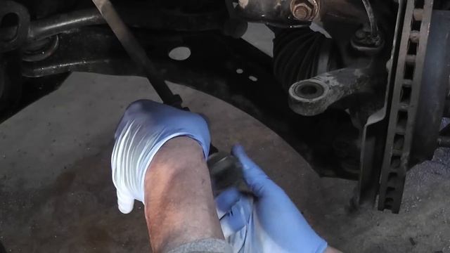 Suzuki SX4 Bad Tie Rod End Replacement смотреть онлайн