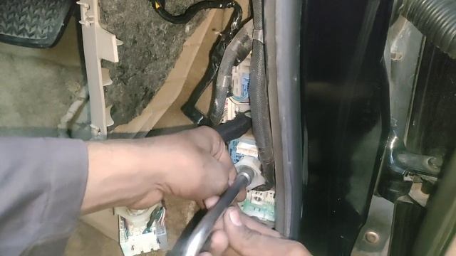 2016 Toyota Land Cruiser Code U0073 | C1220 Engine/EV control system malfunction | How to Fix U0126