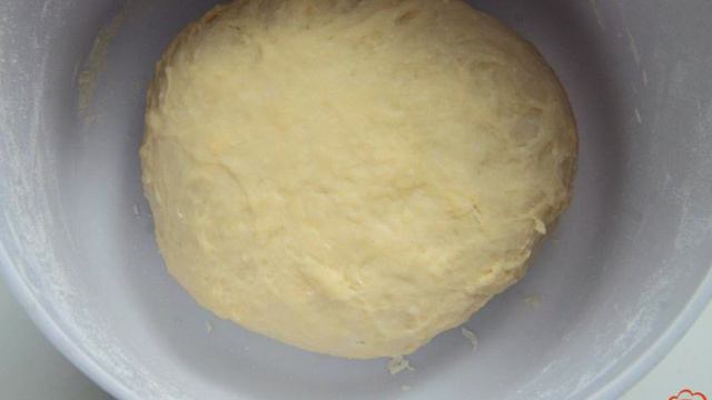 Венские булочки с сахарной посыпкой