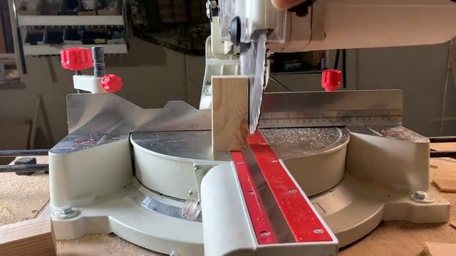 Регулировка торцовочной пилы Jet JSMS-10L смотреть онлайн