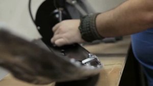 Установка Дефлектора капота СА Пластик