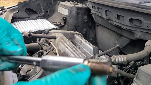 2007 Saturn Vue ecotec 2.2 tune-up spark plug replacement смотреть онлайн