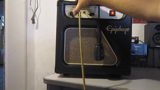 Modded Epiphone Valve Jr. смотреть онлайн