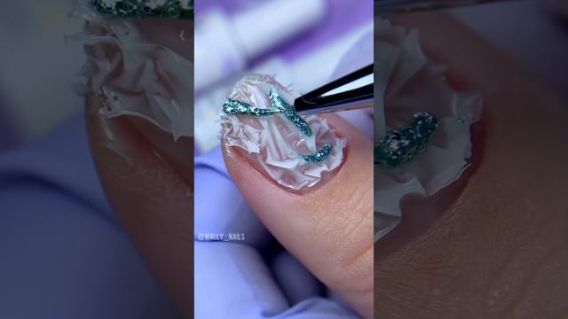 Текстуры на ногтях ? #shorts #nails #nailart #маникюр #ногти смотреть онлайн