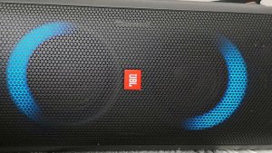 JBL partybox 300 bass test (extra bass vs Normal mode