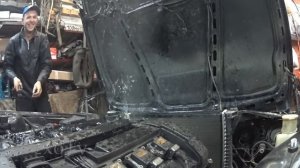 BMW e34 520 Меняем сальник коленвала. Ремонтируем беху друга.