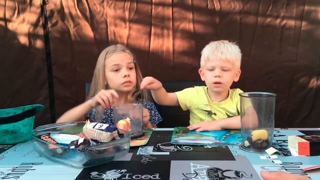 Мороженное челлендж смешиваем мороженное Ice creem CHELLENGE MIXING ICE CREEM смотреть онлайн