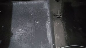 Жесть на СТО. Замена порогов Volkswagen Golf 3 из пены на металл!